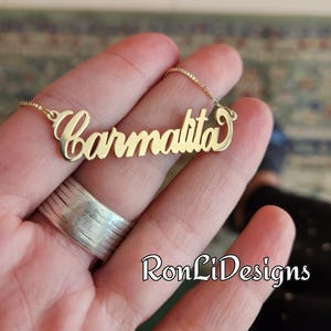 Collier prénom Carmalita en or massif 14 carats