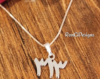 Collar de plata de ley con números arábigos de 11 mm