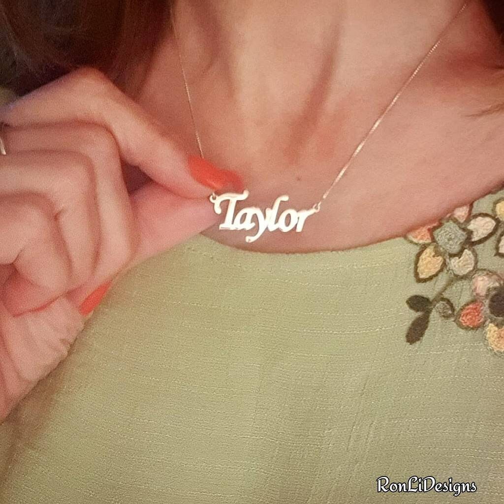 Name Necklace Sterling Silver or 18k Gold Plated Taylor Style Named Neckless