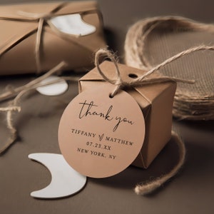 Round Wedding Stickers Printable, Circle Gift Tags Template, Favor