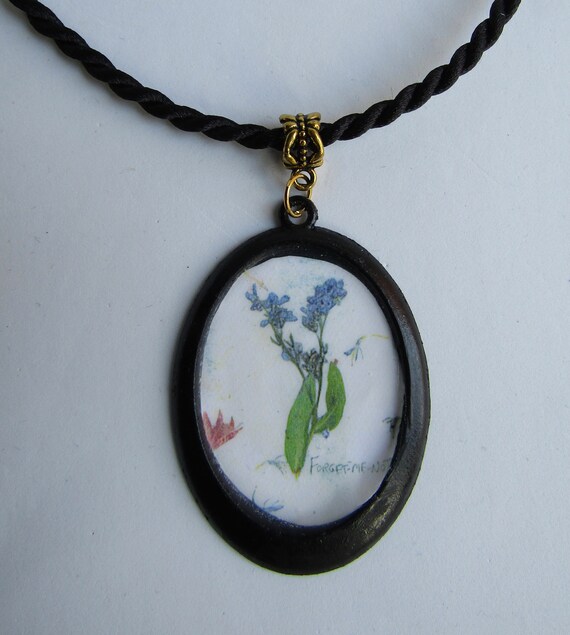 LC Handmade Silk 4mm Cord necklace with Black Frame Forget Me Not Flower BOTANICAL Collage Pressed Flower Pendant