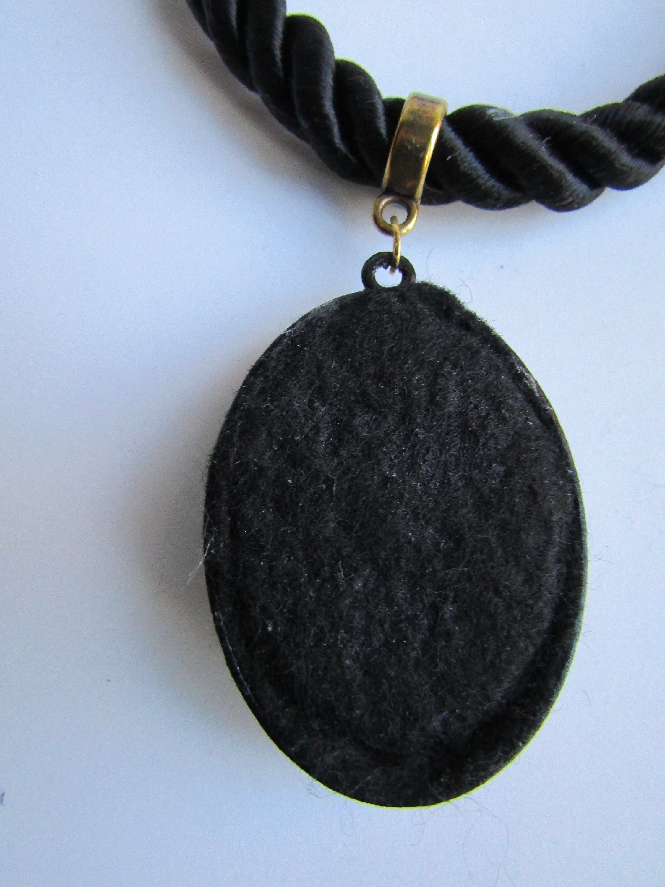 LC Black Silk 10mm Thick Cord Necklace With a Black Metal