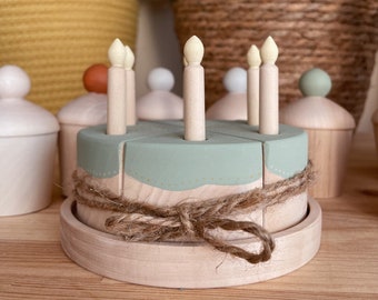 Wooden cake toy in Frosted Mint Flavour - Wooden cake - Pretend play - Birthday gift kids  - Gift for kids - Play kitchen