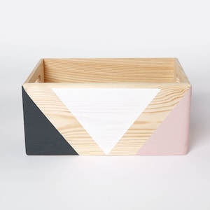 Geometric wooden box with handles Storage Box Toy box Office storage Organiser box Wooden crate Wooden storage box 画像 3