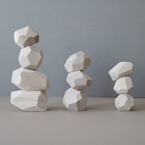 Balancing stones - Natural wood - Tumi ishi - Wooden balancing blocks - Gift for kids - Waldorf toy - Wooden toys - Montessori toy