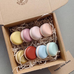 Wooden Macarons in Custom Colour Choice -  Wooden Toy - Gift for kids - Play food - Pretend kitchen play - Wooden sweets