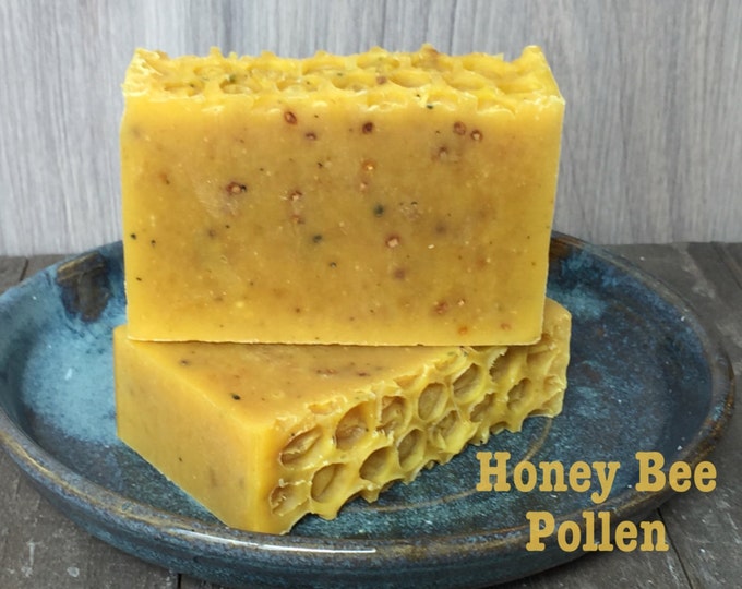 Honey Bee Pollen Soothing Soap, Great Facial or Body Bar. Organic and Natural. Helps Fight Acne & Eczema. Gentle moisturizer!