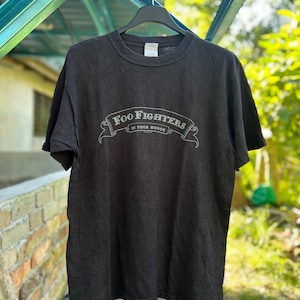 Vintage Y2K Foo Fighters In Your Honor 2005 Tour Tee