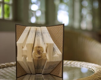 Afgewerkt gevouwen boek kunst houdt van geschenken Initialen - 1e verjaardag cadeau - cadeau voor hem - bruiloft gepersonaliseerd cadeau uniek cadeau geweldig cadeau