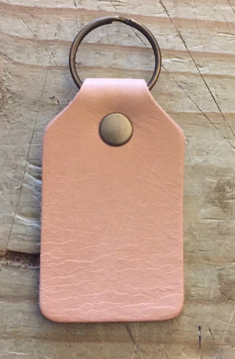 Leather Round Key Fob Kit 25 Pack Leather Round Key Fob Kit 25 Pack