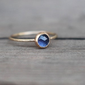 14 k Gold Sapphire Ring image 1