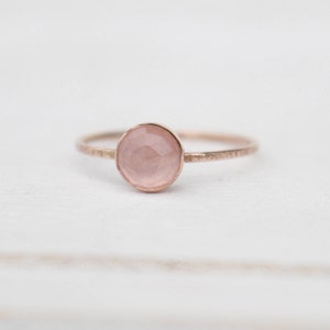 14k Roségoldring mit Rosenquarz image 2