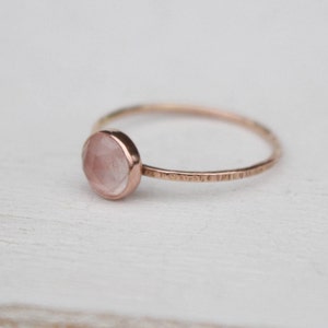 14k Roségoldring mit Rosenquarz image 3