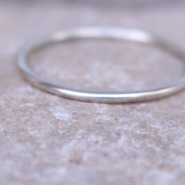 Simple stackable 925 sterling silver ring