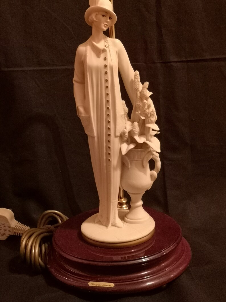 Giuseppe armani lady with flowers Clearance