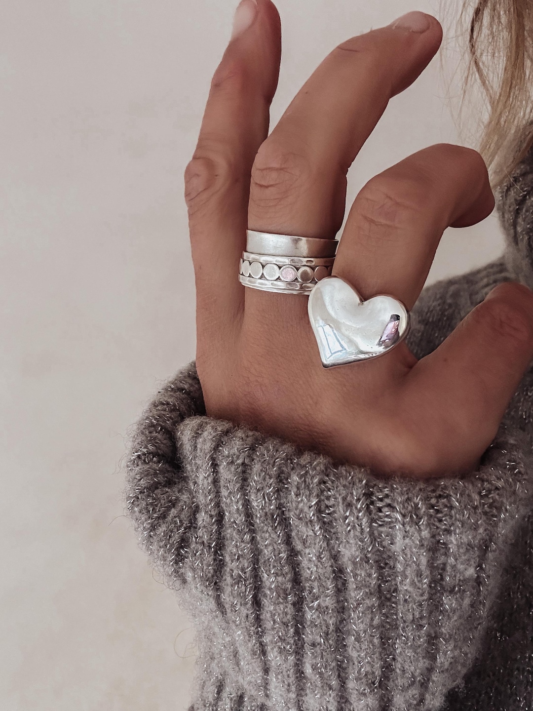 指輪・リング Chunky Heart Ring #3470 Sterling Silver Chunky Heart Ring - Large Heart Statement
