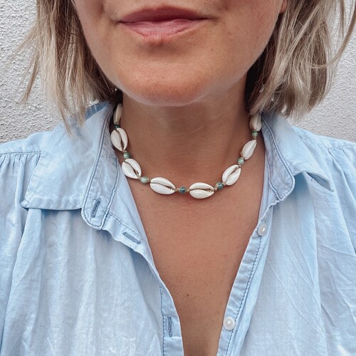 Rustic Shell Beach Choker Puka Shell 