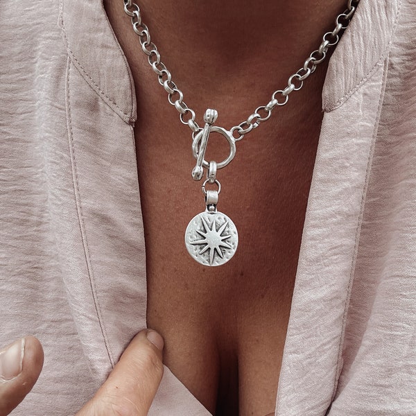 Sun Disc T-Bar Necklace – Antique Silver Medallion Choker