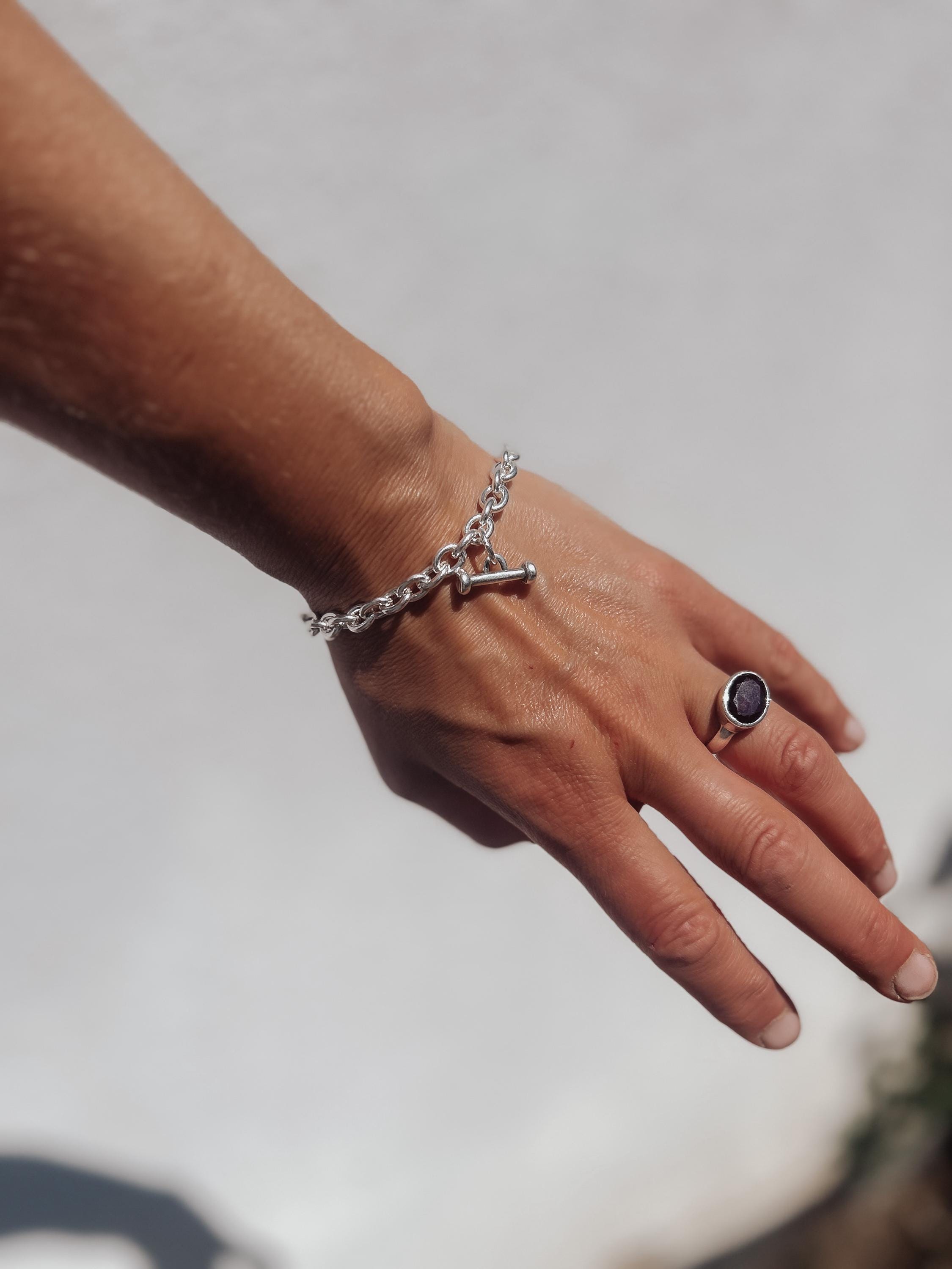 Silver T Bar Bracelet – Medium Chain Silver Plated Zamak – Chunky Minimalist Layering Bracelet – Everyday Stackable Jewellery Gift