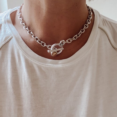 Crystal Toggle Chain Choker - Silver Tone. Simple Statement