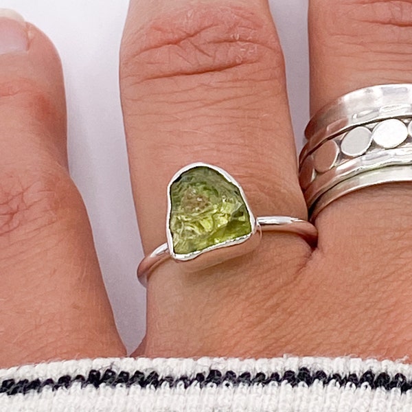 Raw Prehnite Single Crystal Ring - rough pale yellow green gemstone ring, solitaire gemstone band, UK size O - Q: