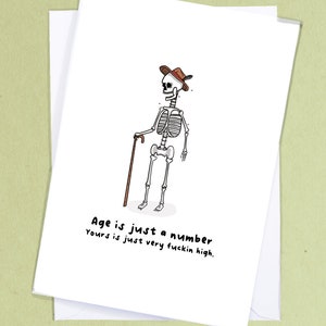 L'âge n'est qu'un nombre, mais le vôtre est élevé ! / Carte d'anniversaire méchante / Salutations d'anniversaire drôles / Frère et sœur / Carte d'anniversaire blague / Carte grossière - GC58