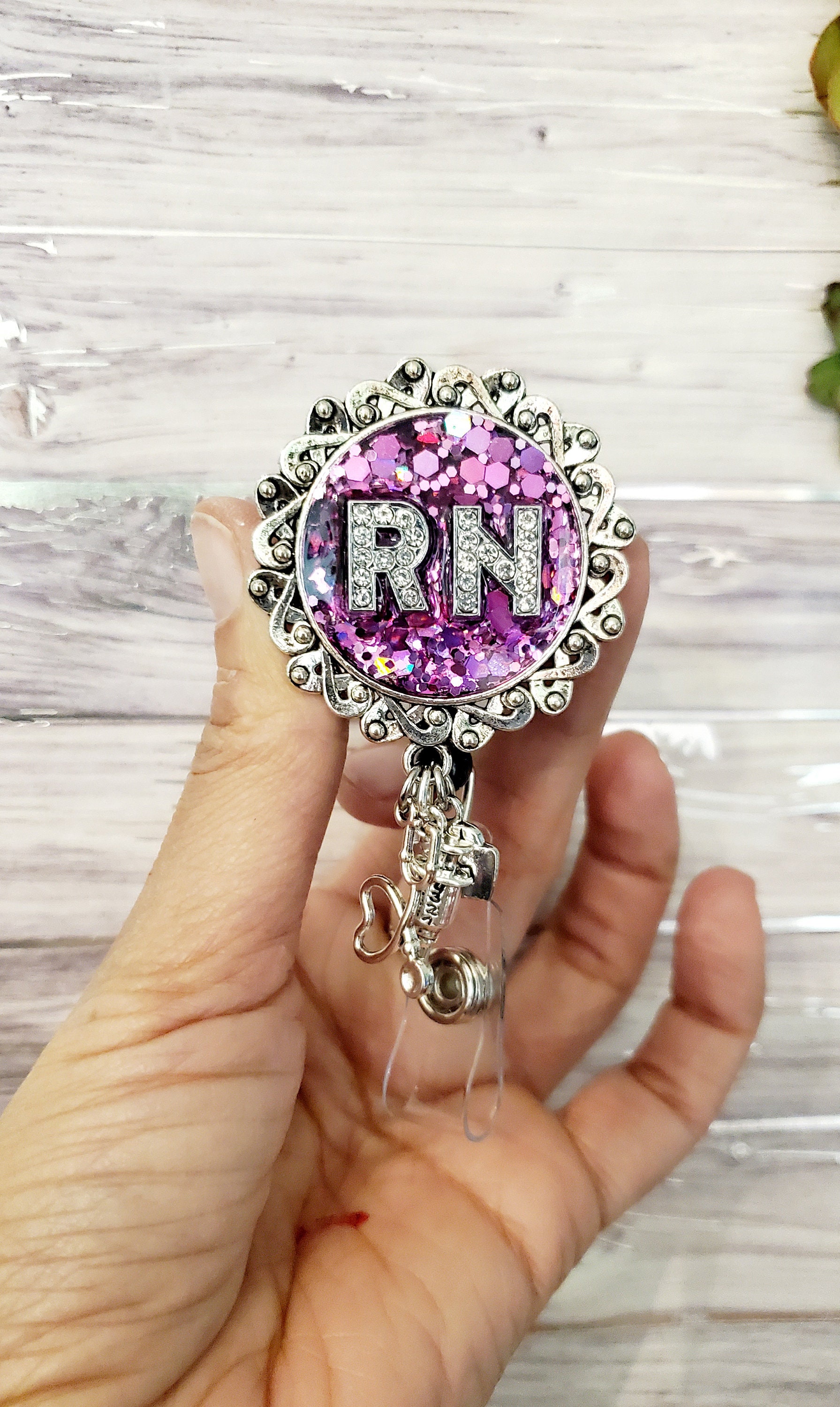 Badge Reels – The Bling and Glitter Bar
