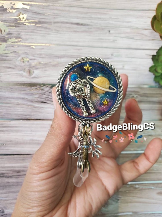 Astronaut Badge Reel Card Holder Clip Nightshift Crescent Moon Stars Dream  Galaxy Outerspace I Love You to the Moon and Back Ppe Educator -  Canada