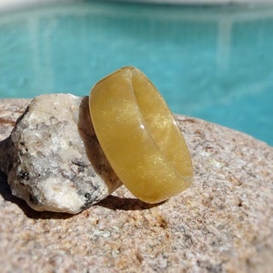 Gold Mica Resin Ring - Gold Mica Unisex Resin Wedding Band - Gift For Him Or Her