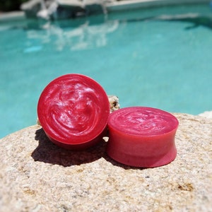 Hot Pink Pearl Resin Ear Plugs - Ear Gauges - Gift for Him or Her