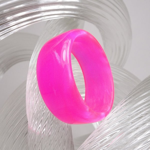 Neon Pink Pearl Resin Ring - Neon Pink Pearl Unisex Wedding Band - Gift For Him Or Her