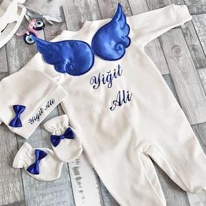 Roupa de bebê azul royal para levar para casa, roupa de volta para casa com monograma, roupa de bebê personalizada, chá de bebê azul royal, roupa de bebê com asas de anjo