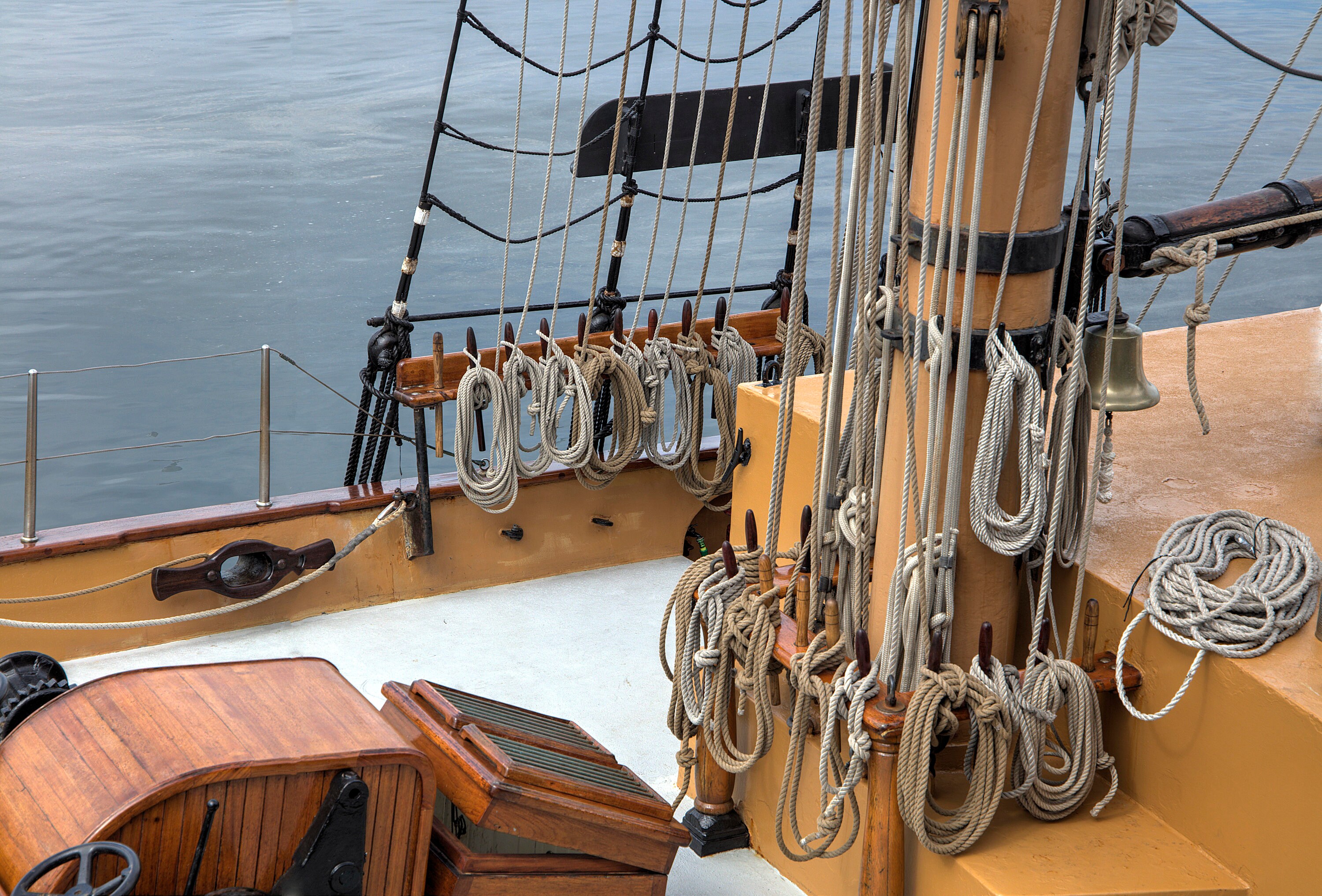 The Main Mast Sailing Ship Ropes Deck Natuical Decor Wall Art Etsy