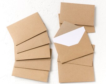 10 Kraftpapieren enveloppen met blanco kaart