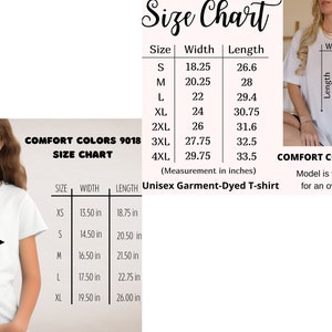 K&ouml;nnte beinhalten: Gr&ouml;&szlig;entabelle f&uuml;r Unisex-Garment-Dye-T-Shirts. Die Tabelle zeigt die Breite und L&auml;nge in Zoll f&uuml;r die Gr&ouml;&szlig;en XS bis 4XL. Die Tabelle enth&auml;lt auch ein Foto eines Models, das ein T-Shirt in Gr&ouml;&szlig;e XL tr&auml;gt.