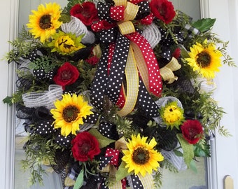 Sunflowers and Poppies Door Wreath, Mesh Wreath, Handmade Wreath, Summer Wreath,Yellow Wreath, Red Wreath