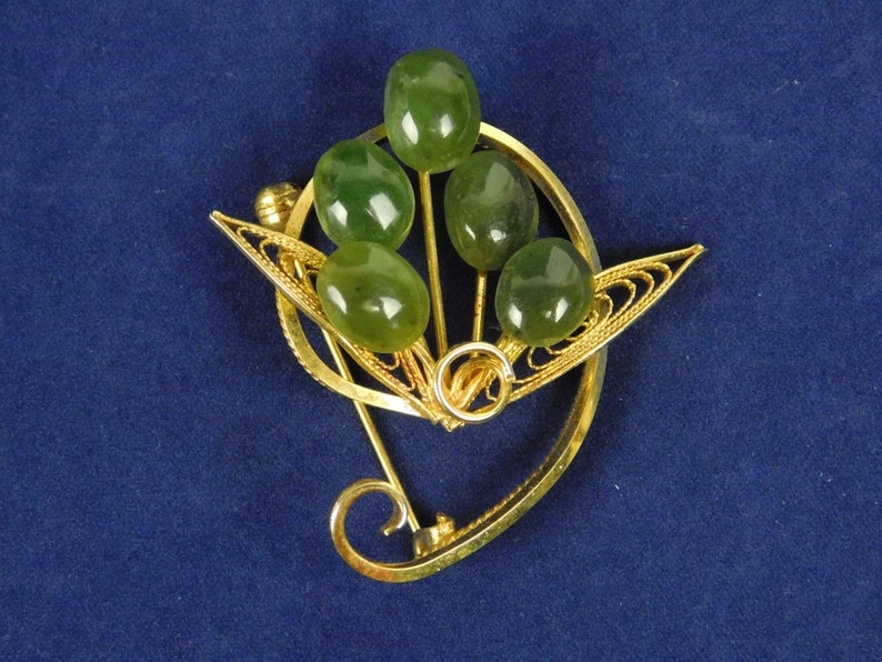 Vintage Dainty Gold Tone Filigree Figural 5 Green Faux Cabochon Jade Stones Flower Bouquet Brooch Pin 1 34 Inch by 1 12 Inch