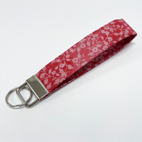 Burgundy Floral Key Fob, Key Holder, Keychain, Burgundy Floral Key fob, Wristlet Keychain, Maroon Wristlet