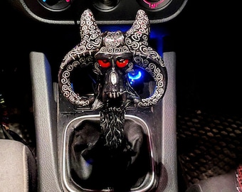 Custom Skull Gear Shift Knob: Horned Spiked Car Accessory
