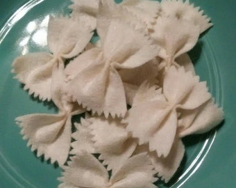 Bowtie Pasta Felt Play Food (20 pieces)