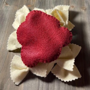 Bowtie Pasta Felt Play Food (20  pieces)