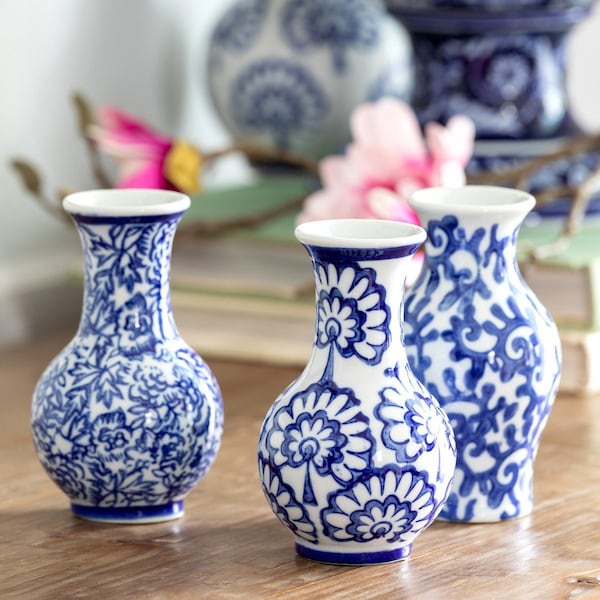 Blue and White Chinoiserie  Bud Vases - 4 Sizes & Styles - Floral Design, Weddings, Parties, Tablescapes, Events, Vintage Inspiration