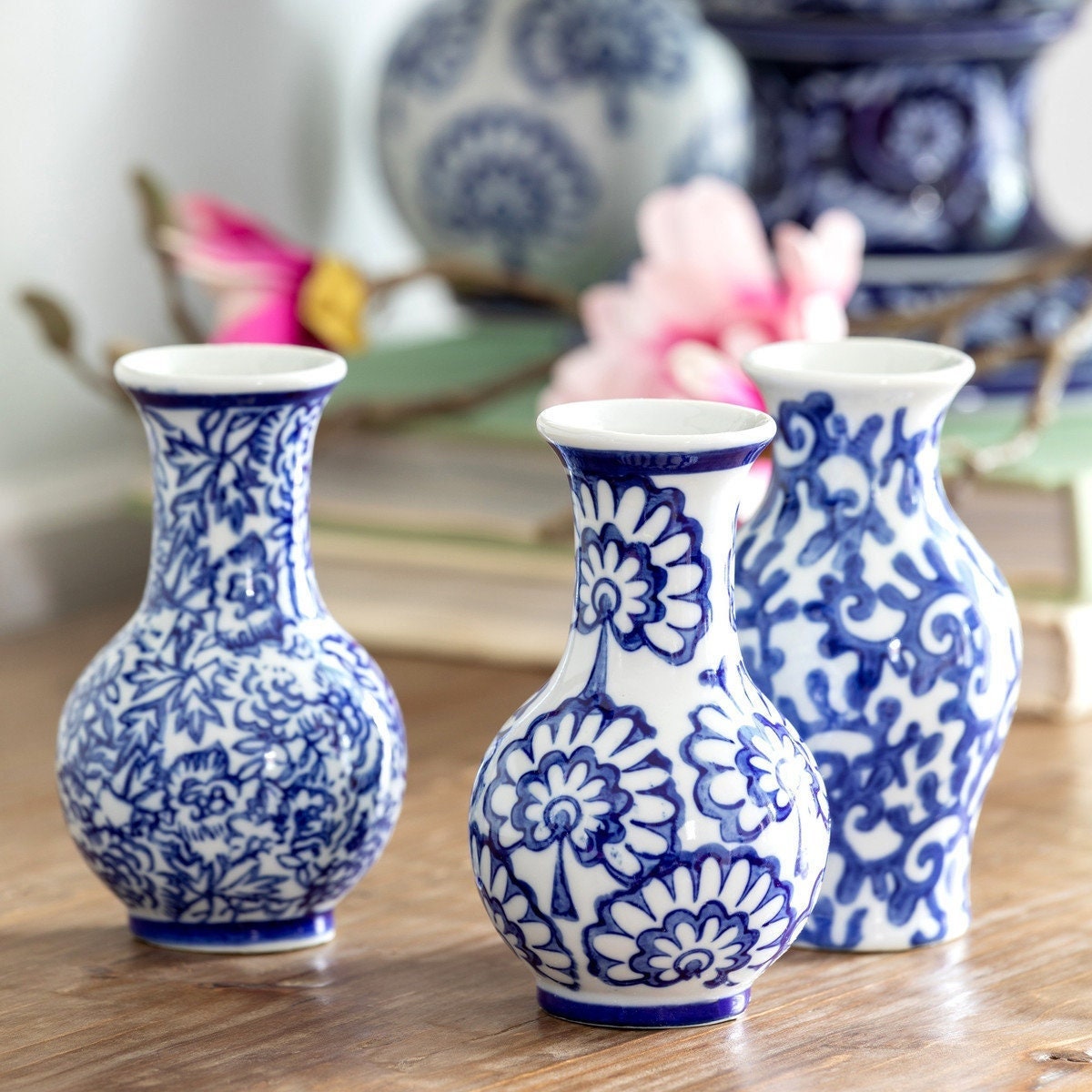  LSA G1282-31-610 Olivia Flower Base, Flower Vase, Light Blue,  Height 12.2 inches (31 cm) : Home & Kitchen