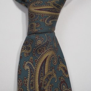 Vintage GANT Silk Paisley Necktie | Made in USA Ivy League Trad
