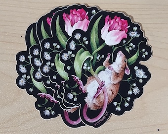 Pegatina de ratón de metamorfosis - Surrealismo oscuro - Arte floral - Pegatina de flores