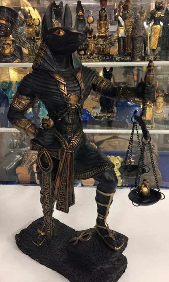 【超美品】　アヌビス像　古代エジプト神　Las Vegas LUXOR で購入 超美品】 アヌビス像 古代エジプト神 Las Vegas LUXOR で購入