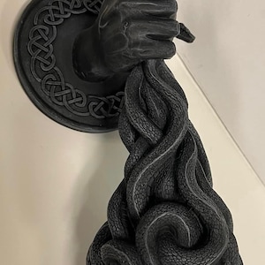 Cabeza pesada única de Medusa (aldaba de puerta) pintada a mano SOLO DECORACIÓN DE PARED No es una aldaba de puerta (decoración del hogar)