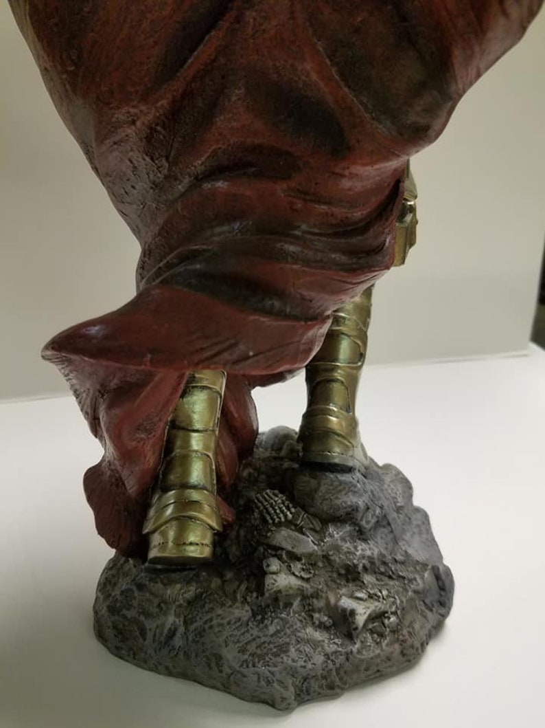 fat thor statue