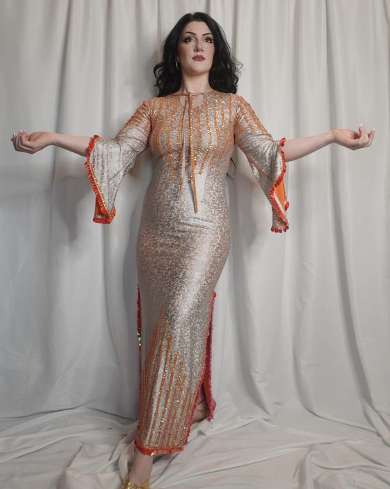 Egyptian Stretch Beledi Dress Saidi Galabeya Dress (fits Medium Large) Made in Egypt - Etsy New Zealand Egyptian Stretch Beledi Dress Saidi Galabeya Dress (fits Medium Large) Made in Egypt - Etsy New Zealand