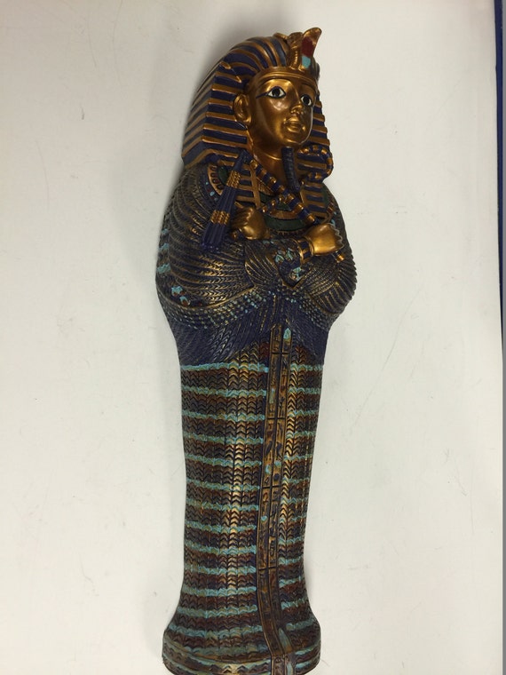 エジプトで作られたユニークなエジプトのツタンカーメン王のマスクの壁